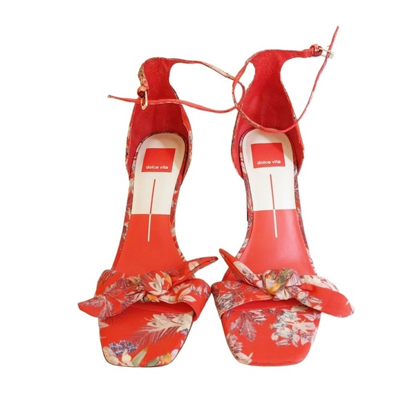 𝅺💝(3/$25) Dolce Vita Slingback Floral Heels - Picture 2 of 4